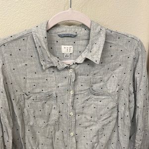 Star button down top⭐️